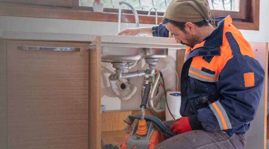 Local expert plumbing services in Graettinger, IA